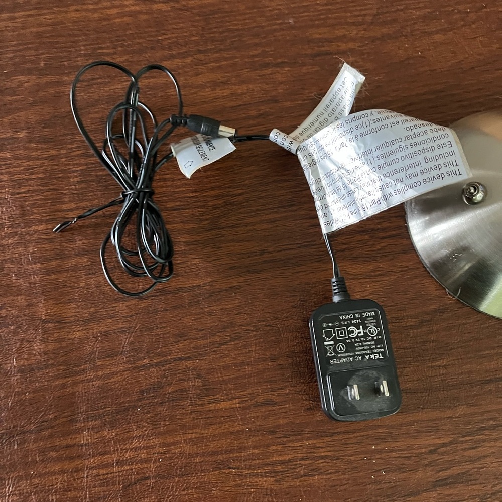 Adjustable LED lamp - Picture 8 of 9